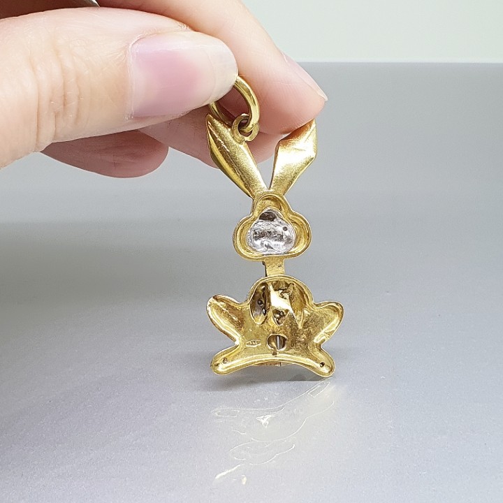 https://ekszeraukcio-ng-production-product.s3.eu-central-1.amazonaws.com/0bb5af51-ea96-46cd-bb9c-57dc1fcd9194