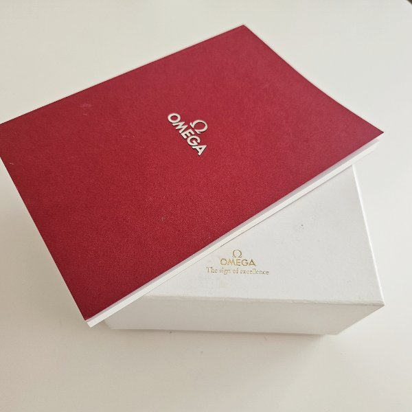 https://ekszeraukcio-ng-production-product.s3.eu-central-1.amazonaws.com/0df48df7-a6ea-484c-982e-4965553c51f4_thumbnail
