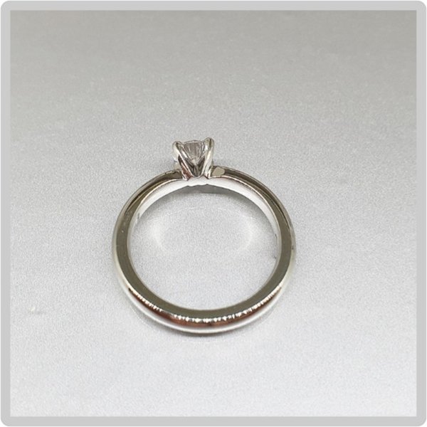 https://ekszeraukcio-ng-production-product.s3.eu-central-1.amazonaws.com/0f5b1cbb-f68f-4a06-bf53-f241531de9ea_thumbnail