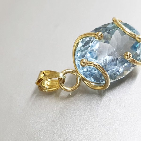 https://ekszeraukcio-ng-production-product.s3.eu-central-1.amazonaws.com/12e6d12c-264a-4345-a6d6-3e2ce62141f9_thumbnail