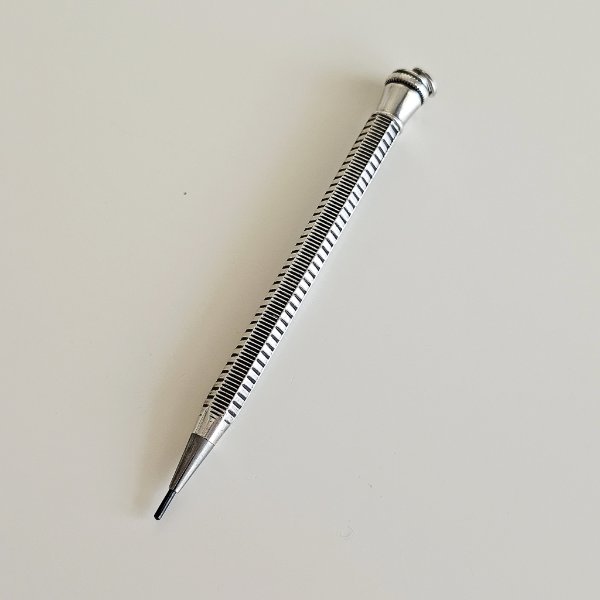 https://ekszeraukcio-ng-production-product.s3.eu-central-1.amazonaws.com/14a1cc95-c901-4356-96b8-bf9e692bae17_thumbnail