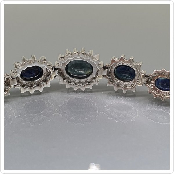 https://ekszeraukcio-ng-production-product.s3.eu-central-1.amazonaws.com/165dc860-ec36-4cfe-b7a8-ec78e821e458_thumbnail