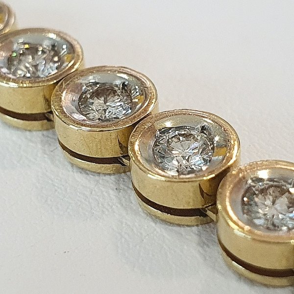 https://ekszeraukcio-ng-production-product.s3.eu-central-1.amazonaws.com/194dd2db-edf6-4b45-8ae1-1152433358e7_thumbnail