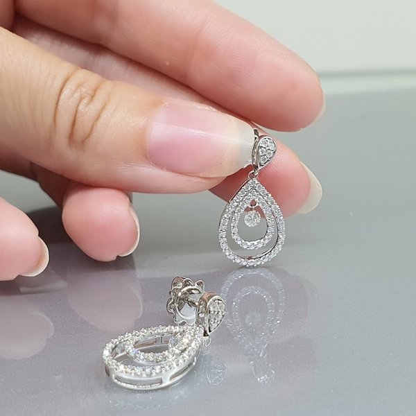 https://ekszeraukcio-ng-production-product.s3.eu-central-1.amazonaws.com/198be985-8215-405e-ab1f-274e4c517671_thumbnail