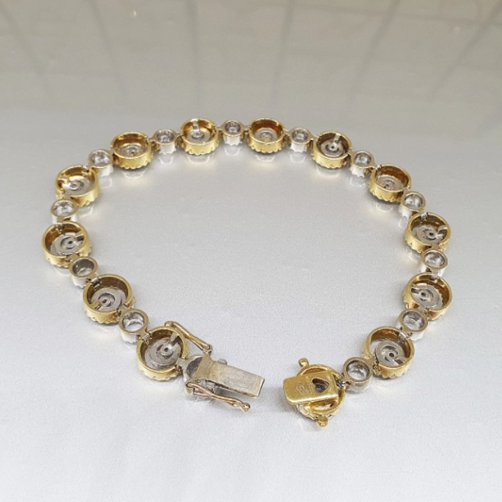https://ekszeraukcio-ng-production-product.s3.eu-central-1.amazonaws.com/1d335d63-3b2a-470b-8aaf-7f281fcf5a6a
