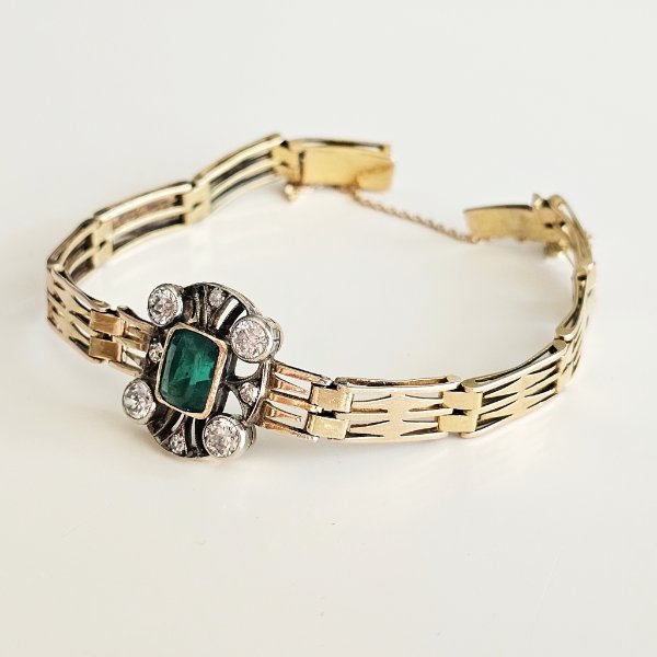 https://ekszeraukcio-ng-production-product.s3.eu-central-1.amazonaws.com/1f0c3509-1b57-4e5e-bb39-9743bb78194b_thumbnail
