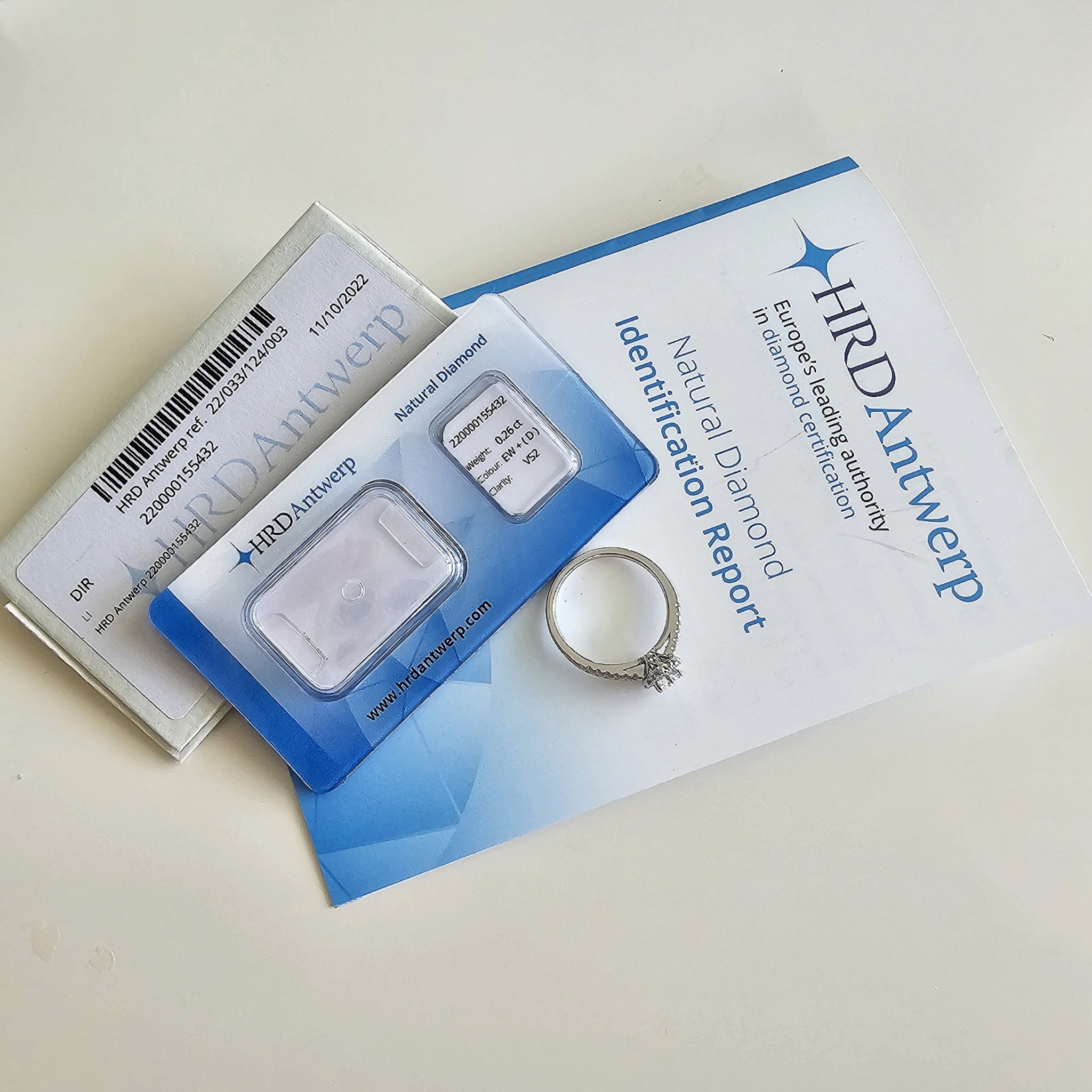https://ekszeraukcio-ng-production-product.s3.eu-central-1.amazonaws.com/1f5f65e2-1997-4fba-8c99-68df8c2de3c6