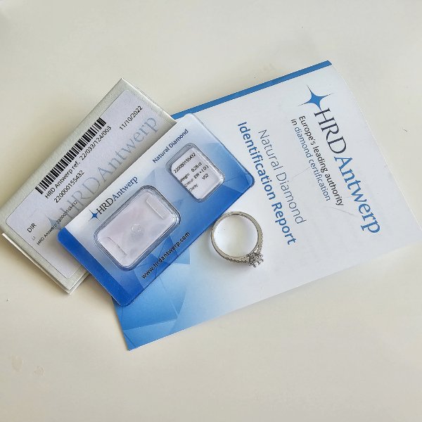 https://ekszeraukcio-ng-production-product.s3.eu-central-1.amazonaws.com/1f5f65e2-1997-4fba-8c99-68df8c2de3c6_thumbnail