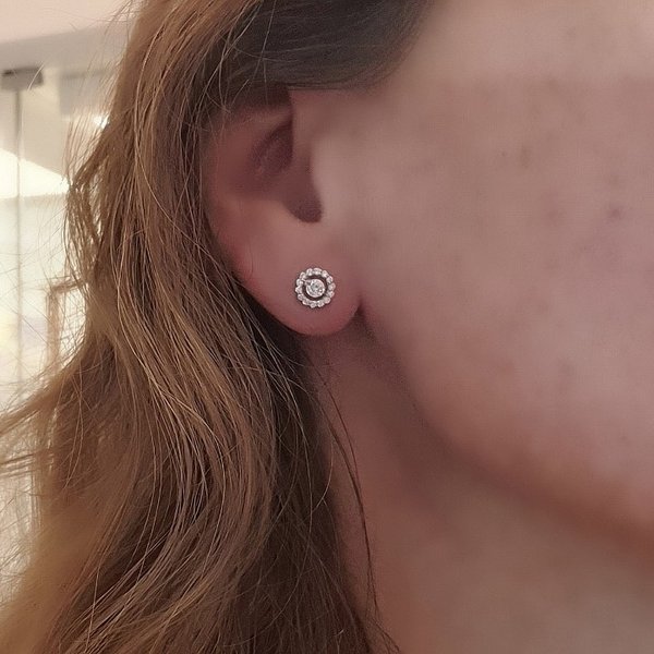 https://ekszeraukcio-ng-production-product.s3.eu-central-1.amazonaws.com/25255764-a99c-47fa-ab73-da4a6798fff3_thumbnail