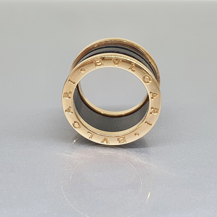 https://ekszeraukcio-ng-production-product.s3.eu-central-1.amazonaws.com/2558e22e-090a-445a-ac46-70b6a53e8bc3