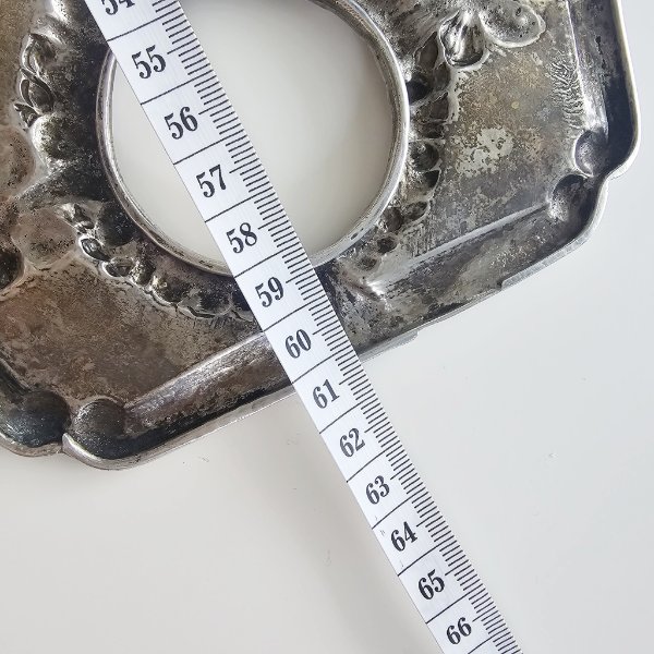 https://ekszeraukcio-ng-production-product.s3.eu-central-1.amazonaws.com/278da20a-abf2-4620-8bbe-bcc6b2272d9f_thumbnail