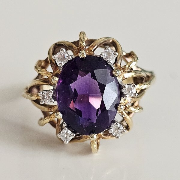 https://ekszeraukcio-ng-production-product.s3.eu-central-1.amazonaws.com/27f68c2b-4975-406c-9bcb-57bf403b3c14_thumbnail
