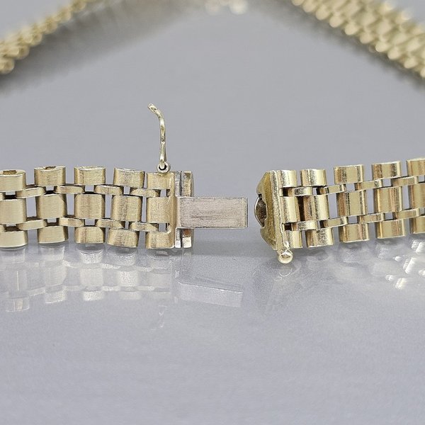 https://ekszeraukcio-ng-production-product.s3.eu-central-1.amazonaws.com/2a0a1bf8-5e46-4ea5-9317-b43e3471471f_thumbnail