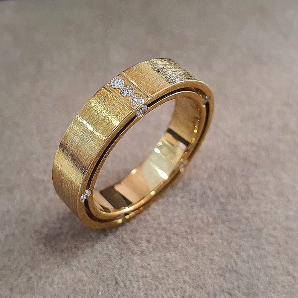 https://ekszeraukcio-ng-production-product.s3.eu-central-1.amazonaws.com/2b7b1a19-fe02-4cf9-81cf-ca213ac15b98_thumbnail