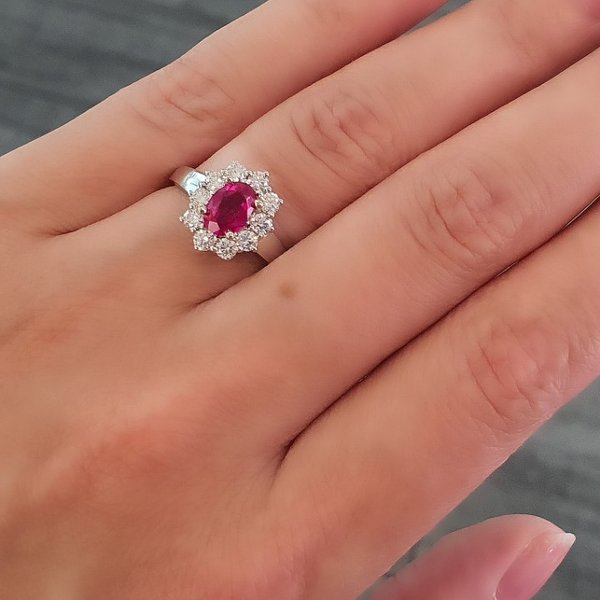 https://ekszeraukcio-ng-production-product.s3.eu-central-1.amazonaws.com/2d64f3ff-65da-4603-9fc6-e3fec508e261_thumbnail