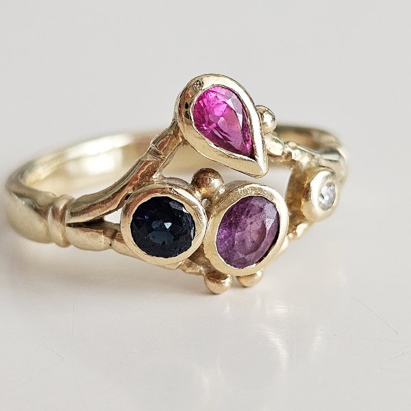 https://ekszeraukcio-ng-production-product.s3.eu-central-1.amazonaws.com/2df4686c-6d73-43c8-a17d-adda1a971634_thumbnail