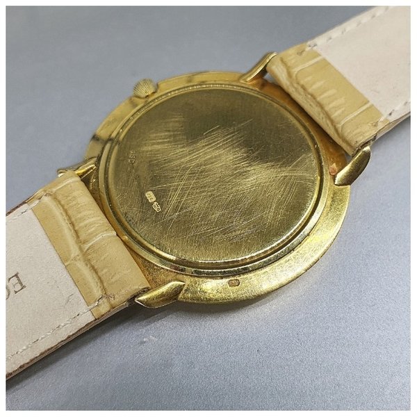 https://ekszeraukcio-ng-production-product.s3.eu-central-1.amazonaws.com/2ed3d5e6-09e7-4954-a68e-d68fbe99ec6e_thumbnail