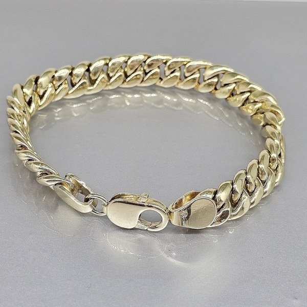https://ekszeraukcio-ng-production-product.s3.eu-central-1.amazonaws.com/2ee89676-d96a-4035-9cd1-2c87099a261b_thumbnail