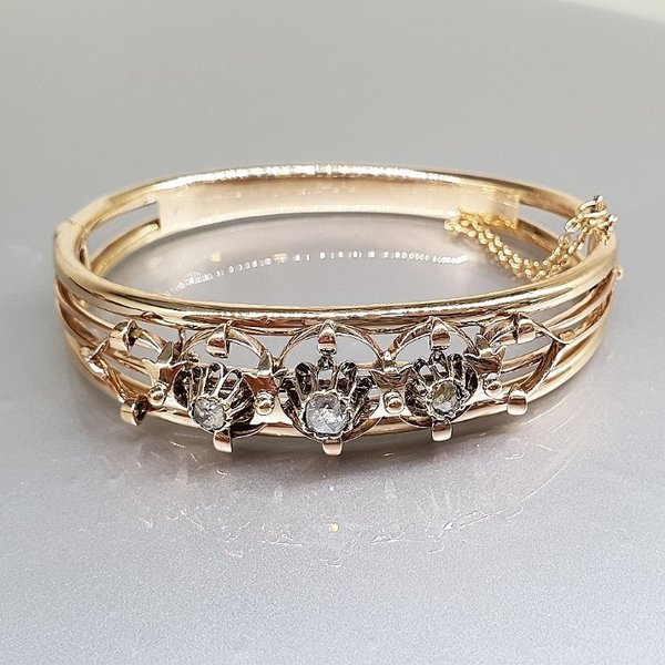 https://ekszeraukcio-ng-production-product.s3.eu-central-1.amazonaws.com/3003a316-3048-4545-b1e2-bd8d04319649_thumbnail