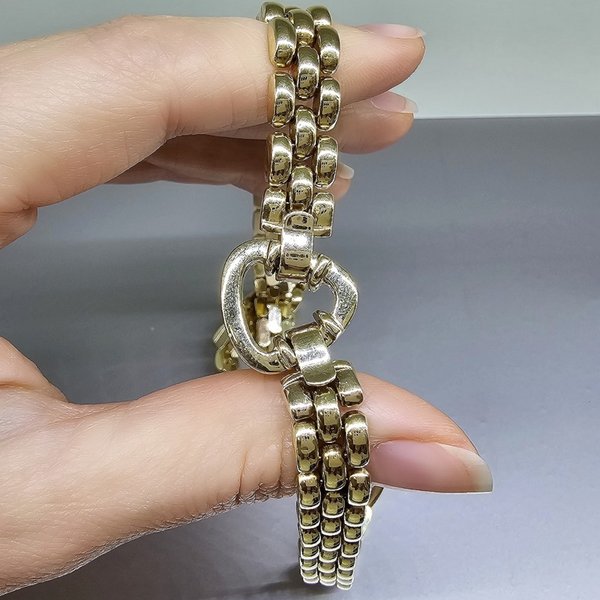https://ekszeraukcio-ng-production-product.s3.eu-central-1.amazonaws.com/3100523e-86f5-4f75-b090-f2ee7e27e0ab_thumbnail