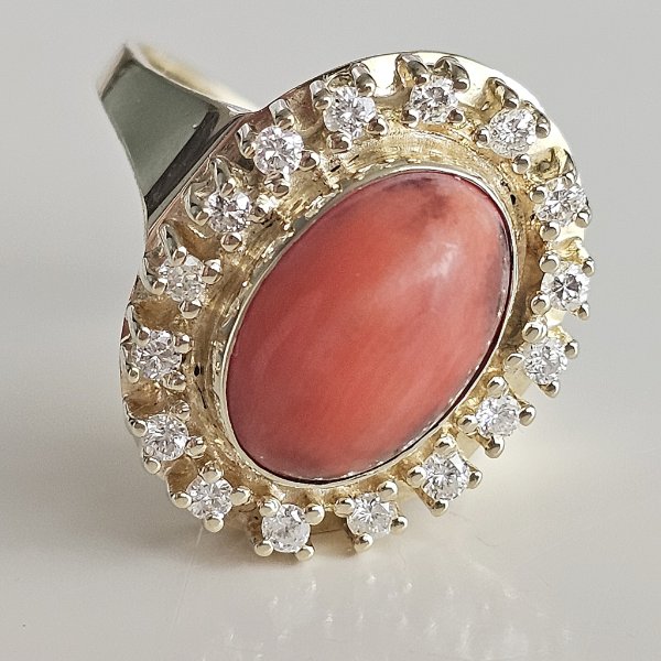 https://ekszeraukcio-ng-production-product.s3.eu-central-1.amazonaws.com/31b71f36-816c-4098-829d-659795c14bb6_thumbnail