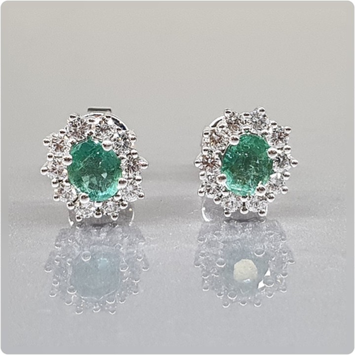 https://ekszeraukcio-ng-production-product.s3.eu-central-1.amazonaws.com/31fc4008-d6ce-4e85-a0be-9206164aecb2