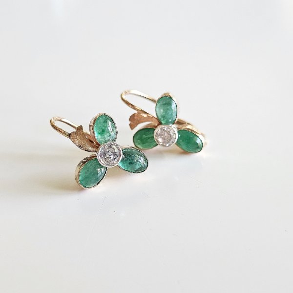 https://ekszeraukcio-ng-production-product.s3.eu-central-1.amazonaws.com/33ce9b70-25e0-451c-b54f-e4d50aab3c3d_thumbnail