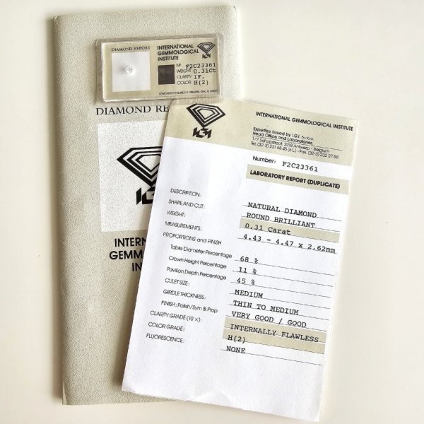 https://ekszeraukcio-ng-production-product.s3.eu-central-1.amazonaws.com/34901e90-3747-4b5f-83a4-b1057154c2f7_thumbnail