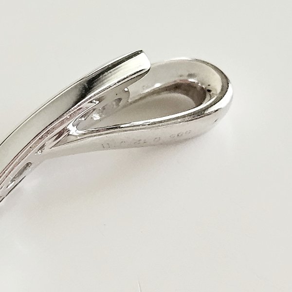 https://ekszeraukcio-ng-production-product.s3.eu-central-1.amazonaws.com/35561a94-99a2-4a55-8e37-fce2d743390a_thumbnail