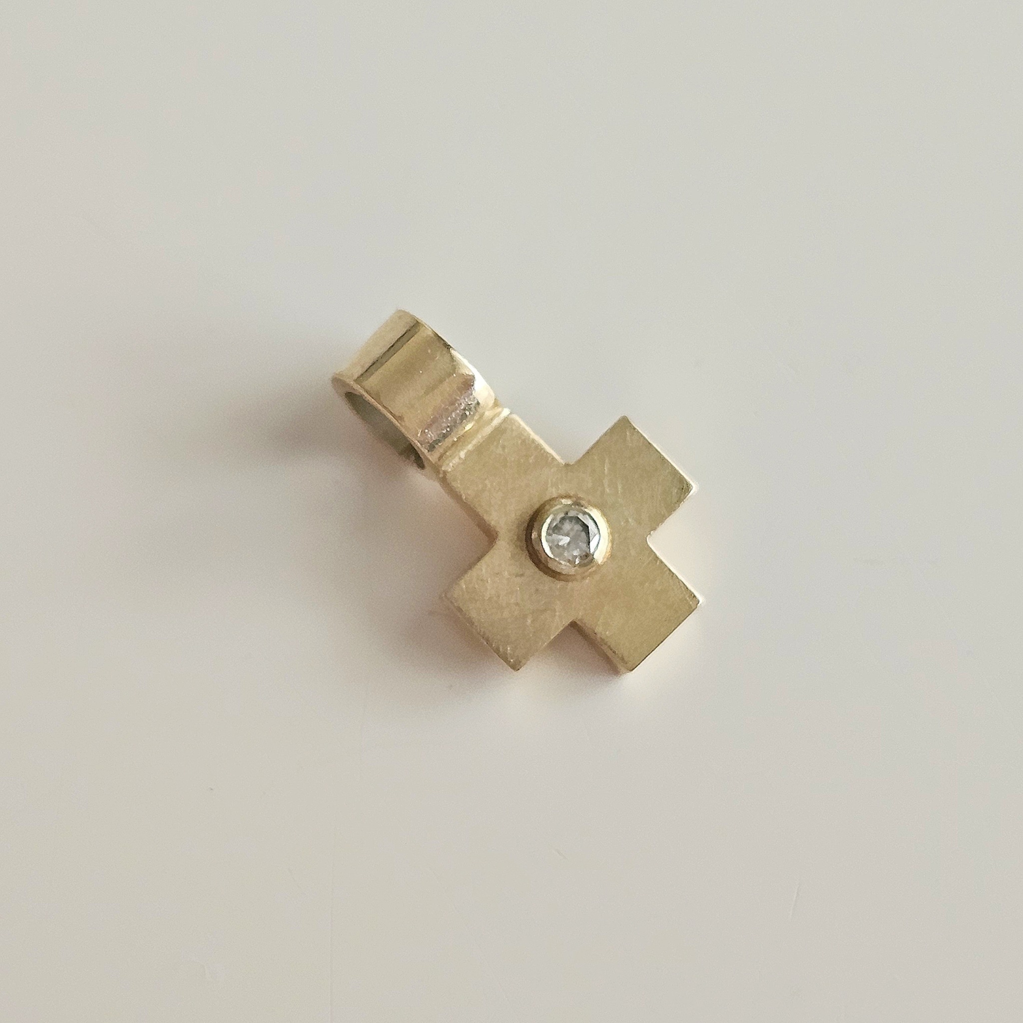 https://ekszeraukcio-ng-production-product.s3.eu-central-1.amazonaws.com/37e7b367-acb1-4361-96ce-82650e9619f2