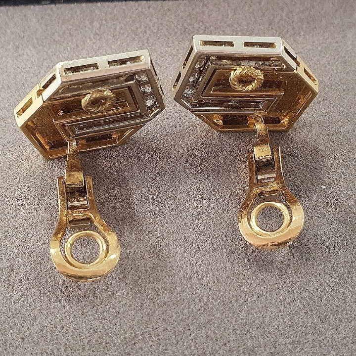 https://ekszeraukcio-ng-production-product.s3.eu-central-1.amazonaws.com/38aab222-b6e8-49c7-8bdf-de6e18680c80