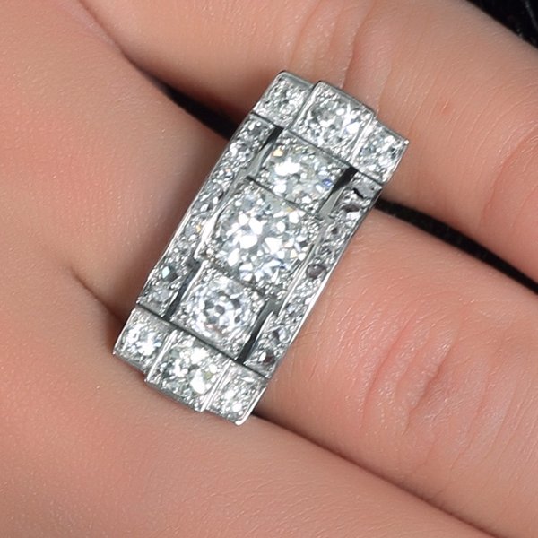 https://ekszeraukcio-ng-production-product.s3.eu-central-1.amazonaws.com/3af076e1-ed33-471d-9f52-efb778aa5f62_thumbnail