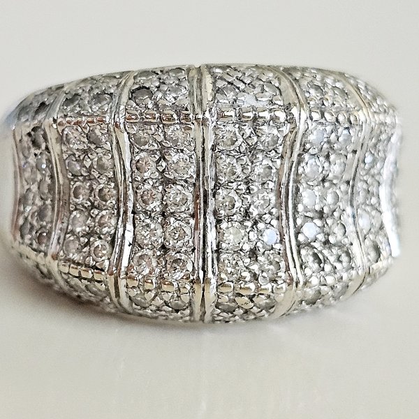https://ekszeraukcio-ng-production-product.s3.eu-central-1.amazonaws.com/3b0e25c3-e93f-4653-84ae-1e9a205f8c39_thumbnail