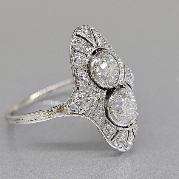 https://ekszeraukcio-ng-production-product.s3.eu-central-1.amazonaws.com/3d26a318-2f92-42a3-90bf-c25753f3c5ac_thumbnail