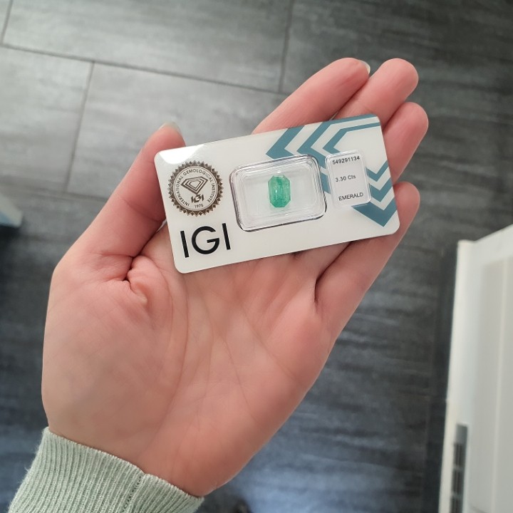 https://ekszeraukcio-ng-production-product.s3.eu-central-1.amazonaws.com/3dea6425-0bf4-4bfb-a7a1-44924f45cc90