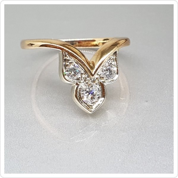 https://ekszeraukcio-ng-production-product.s3.eu-central-1.amazonaws.com/3e468375-fd4d-4b58-aa02-c60d72246de4_thumbnail