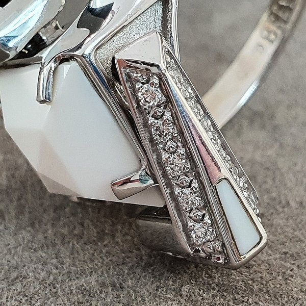 https://ekszeraukcio-ng-production-product.s3.eu-central-1.amazonaws.com/4795150b-9664-4a58-aee2-ce8f1f815ab6_thumbnail