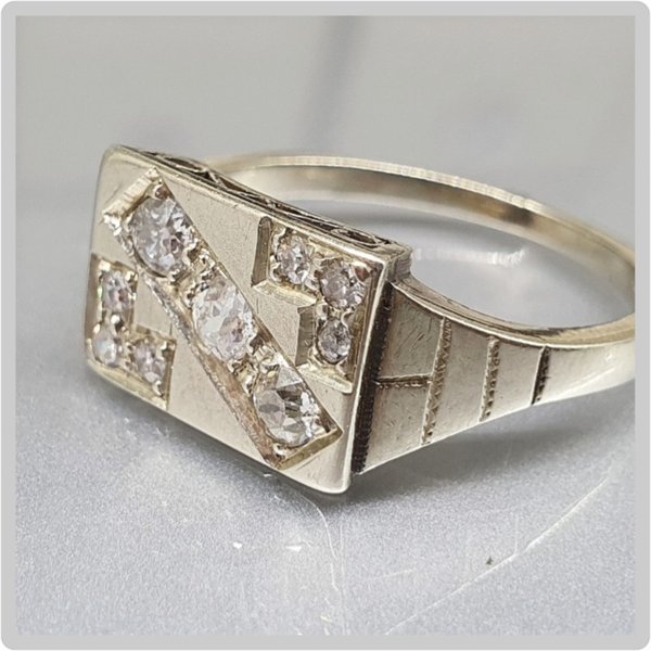 https://ekszeraukcio-ng-production-product.s3.eu-central-1.amazonaws.com/488fc7ca-4bee-485d-86b2-17e2432ae9d3_thumbnail