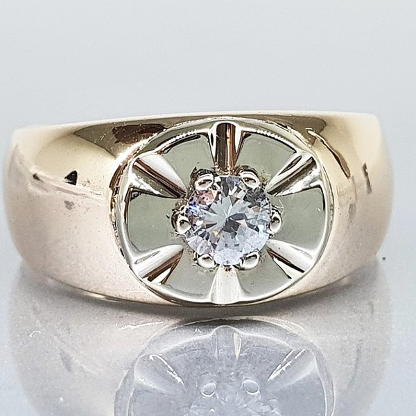 https://ekszeraukcio-ng-production-product.s3.eu-central-1.amazonaws.com/48a02d29-06de-43f0-9a5e-2add29c90c50_thumbnail