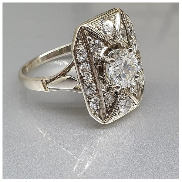 https://ekszeraukcio-ng-production-product.s3.eu-central-1.amazonaws.com/4cb003b9-53f3-4e85-89bb-11e174b8c2b9_thumbnail