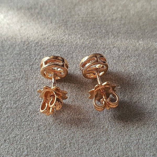 https://ekszeraukcio-ng-production-product.s3.eu-central-1.amazonaws.com/4cfbaed4-79d4-427b-b374-8e2e62d55017_thumbnail