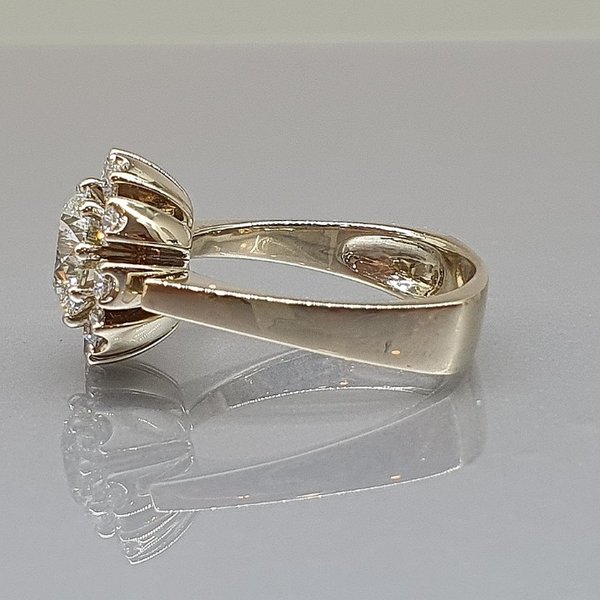 https://ekszeraukcio-ng-production-product.s3.eu-central-1.amazonaws.com/4ec2cde3-bab1-4ff1-8c5d-3360d4c12047_thumbnail