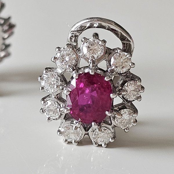 https://ekszeraukcio-ng-production-product.s3.eu-central-1.amazonaws.com/507af3eb-587a-4a49-9755-77d761e765b6_thumbnail