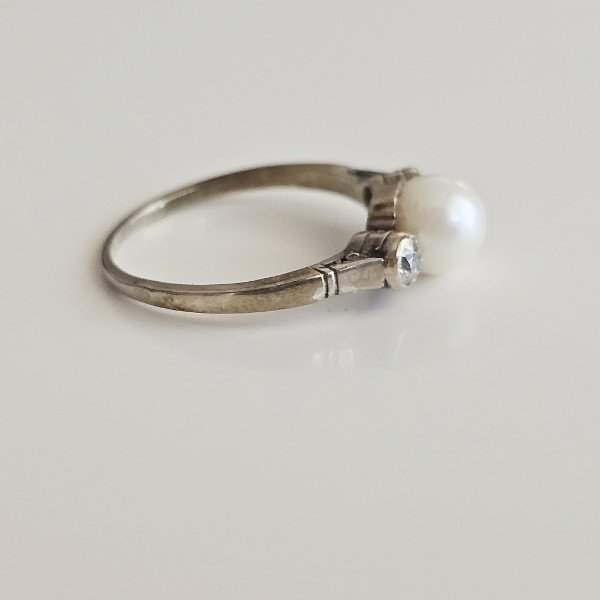 https://ekszeraukcio-ng-production-product.s3.eu-central-1.amazonaws.com/50c39842-47e1-4a73-a617-420bb9b17386_thumbnail