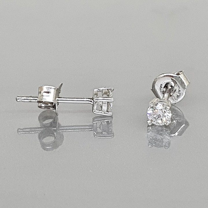 https://ekszeraukcio-ng-production-product.s3.eu-central-1.amazonaws.com/518a0496-e3b0-42f6-aaf5-471d0288f025