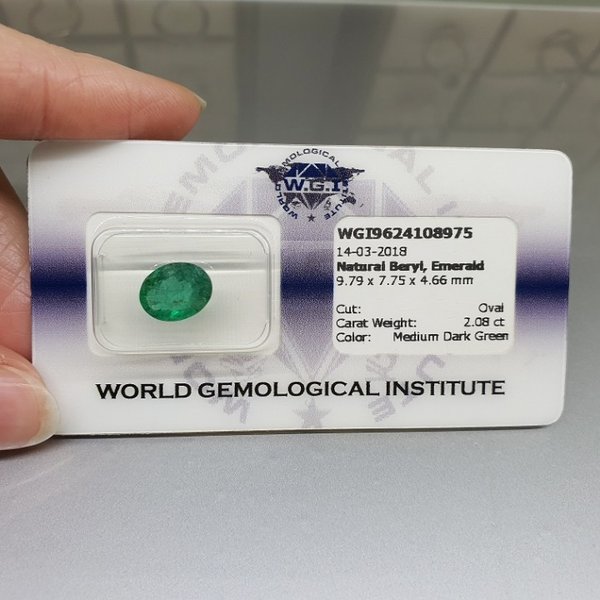 https://ekszeraukcio-ng-production-product.s3.eu-central-1.amazonaws.com/5578f2a5-b8fc-4bbb-82eb-8ff71594964d_thumbnail