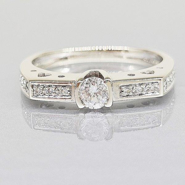 https://ekszeraukcio-ng-production-product.s3.eu-central-1.amazonaws.com/574e1513-a7a4-4531-997d-dbf6d2c52900_thumbnail