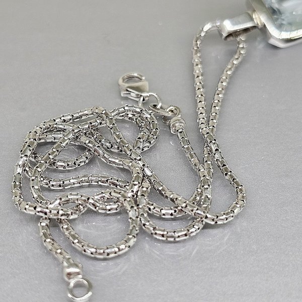 https://ekszeraukcio-ng-production-product.s3.eu-central-1.amazonaws.com/57a80fdd-33de-4475-a825-1a3375bc724e_thumbnail