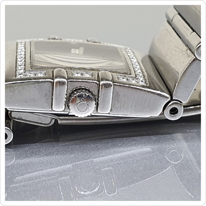 https://ekszeraukcio-ng-production-product.s3.eu-central-1.amazonaws.com/57b76c13-f3d2-4534-83c6-77168e237ed1