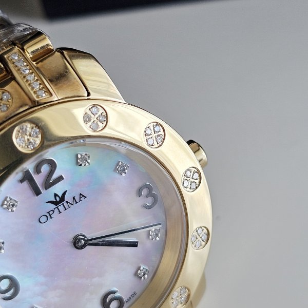 https://ekszeraukcio-ng-production-product.s3.eu-central-1.amazonaws.com/5be06557-62dc-43a3-80d2-13407dbd11a5_thumbnail
